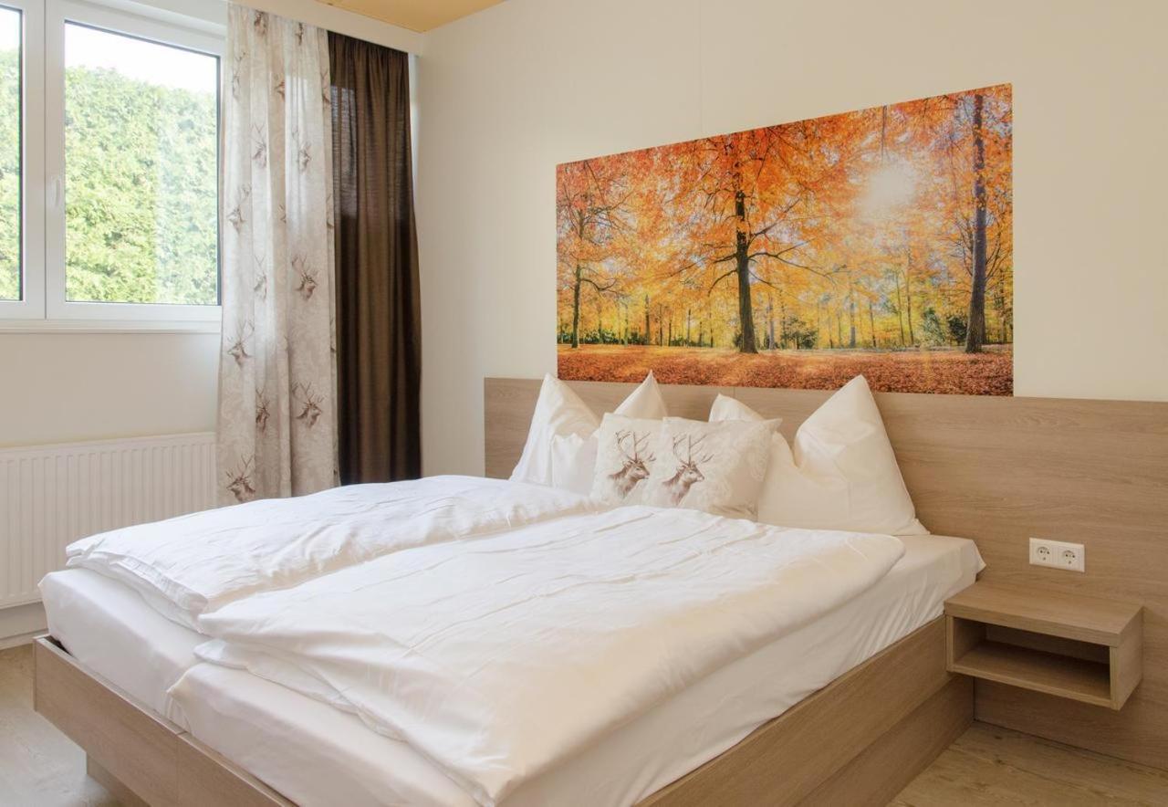 Bed and Breakfast Cafe Lounge Traisen Экстерьер фото